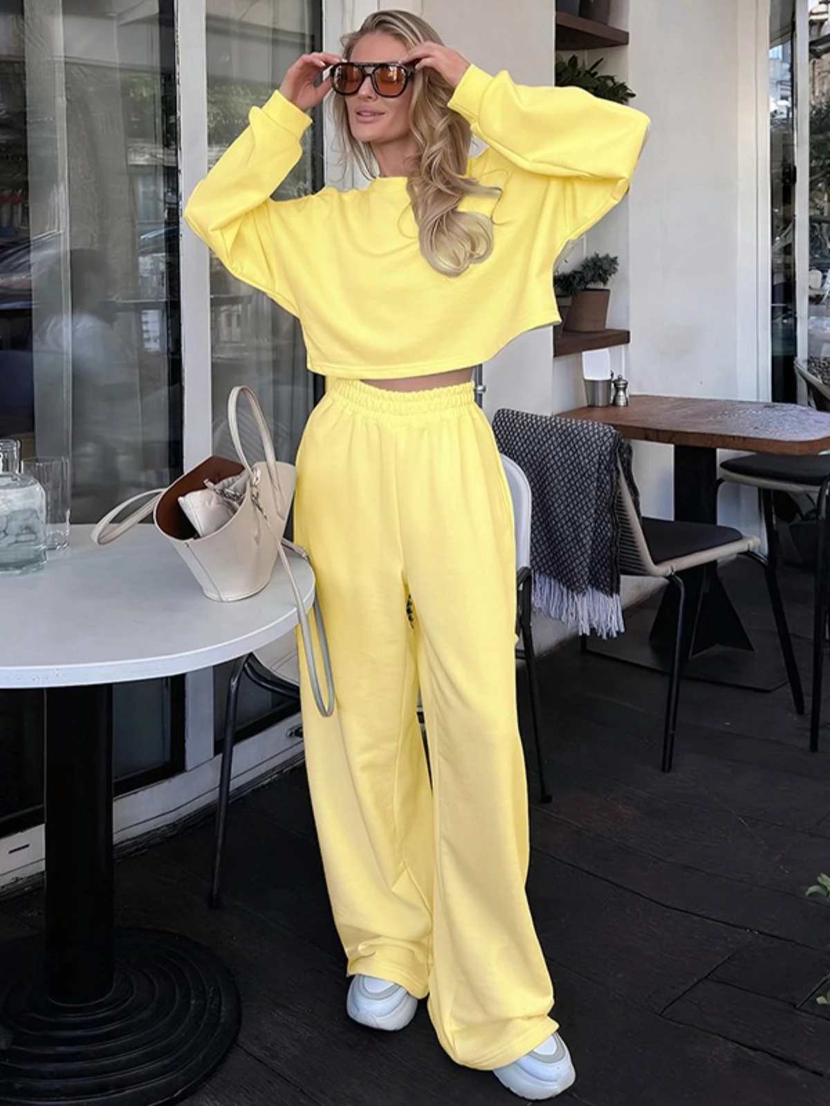 

SsTss Повседневный женский комплект из 2 предметов, однотонный свободный свитшот с круглым вырезом и длинными рукавами, с эластичной резинкой на талии, прямые брюки полной длины, костюмы