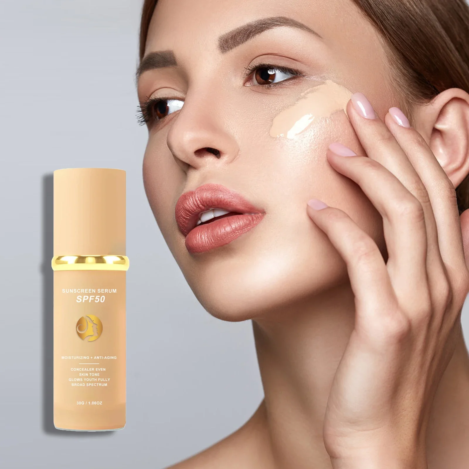 كريم أساس 4 في 1 واقي من الشمس SPF 50+ خافي عيوب سائل طويل الأمد مقاوم للماء مكياج طبيعي للوجه #1
