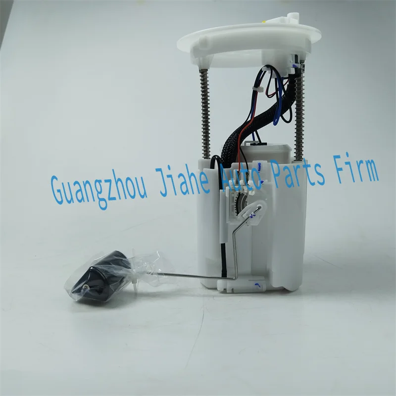 

Fuel Pump Assembly Module 15100-69L01 101962-5821 1510069L01 1019625821 For Suzuki Swift 2WD
