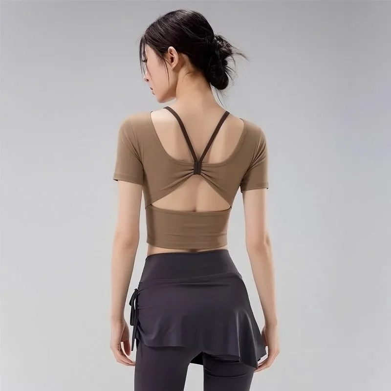 Women's Backless Short Sleeve Yoga Top with Built-in Bra for Workout Pilates