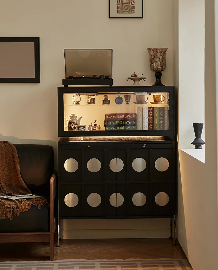 

Боковой шкаф из массива дерева в ретро-стиле, черный, для прихожей, витрина