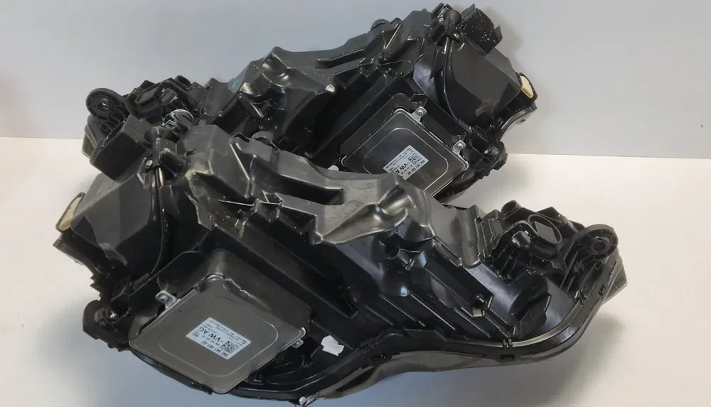 مصباح أمامي مصفوفة LED كاملة من براوا عالي الجودة لأودي A5 2024 + 8B3941034AA مع درجة حرارة ملونة 6000k تاريخ انتهاء الصلاحية الطويلة