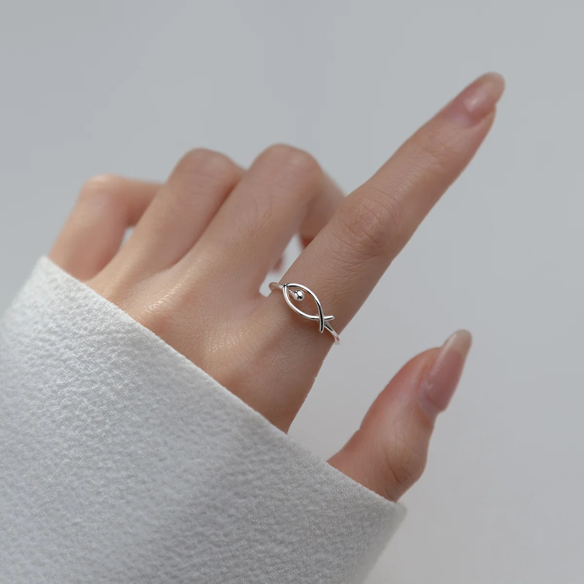 RYJU 100% 925 Sterling Silver Hollow Fish Rings For Women Adjustable Simple Fashion Mini Finger Ring Jewelry Valentines Day