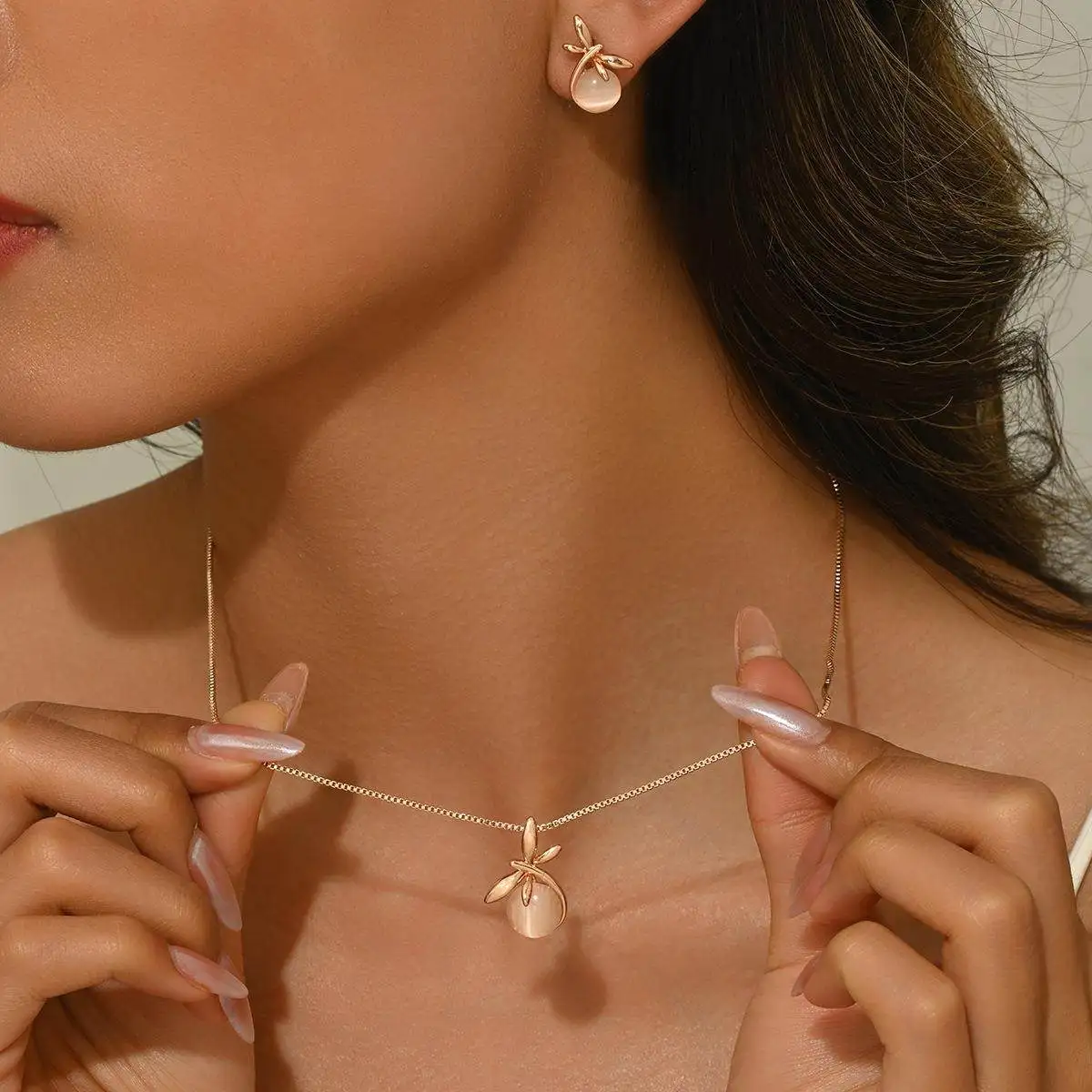 

Набор украшений ручной работы с камнем «Глаз Фавна» и вставками из розового золота, простой женский комплект, модная осенняя коллекция