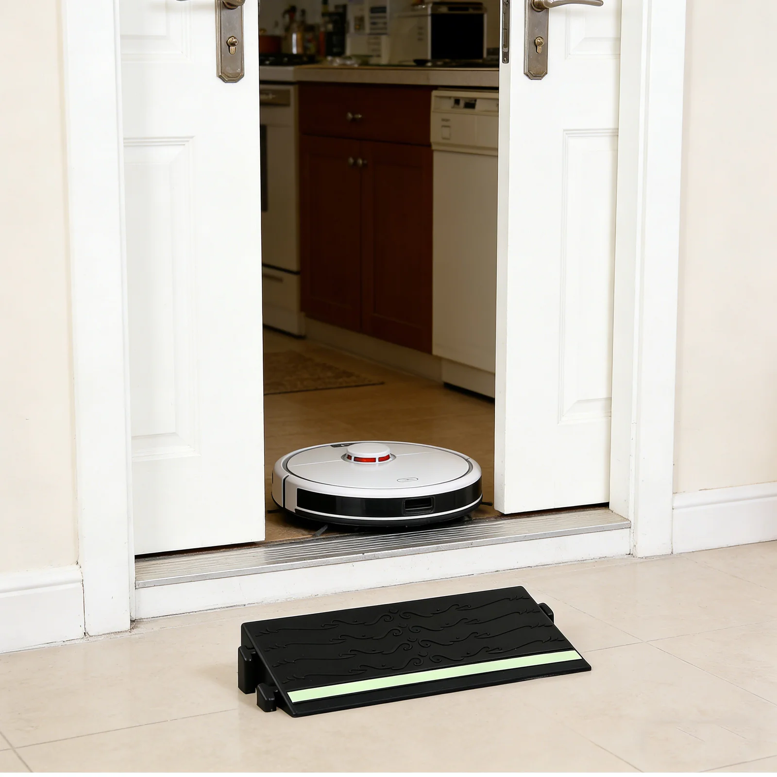 Robot Vacuum Cleaner Threshold Ramp 9.8X5.5X2.4Inch Glow-In-The-Dark Doorway Ramps For Home Bathroom Flooring Transition