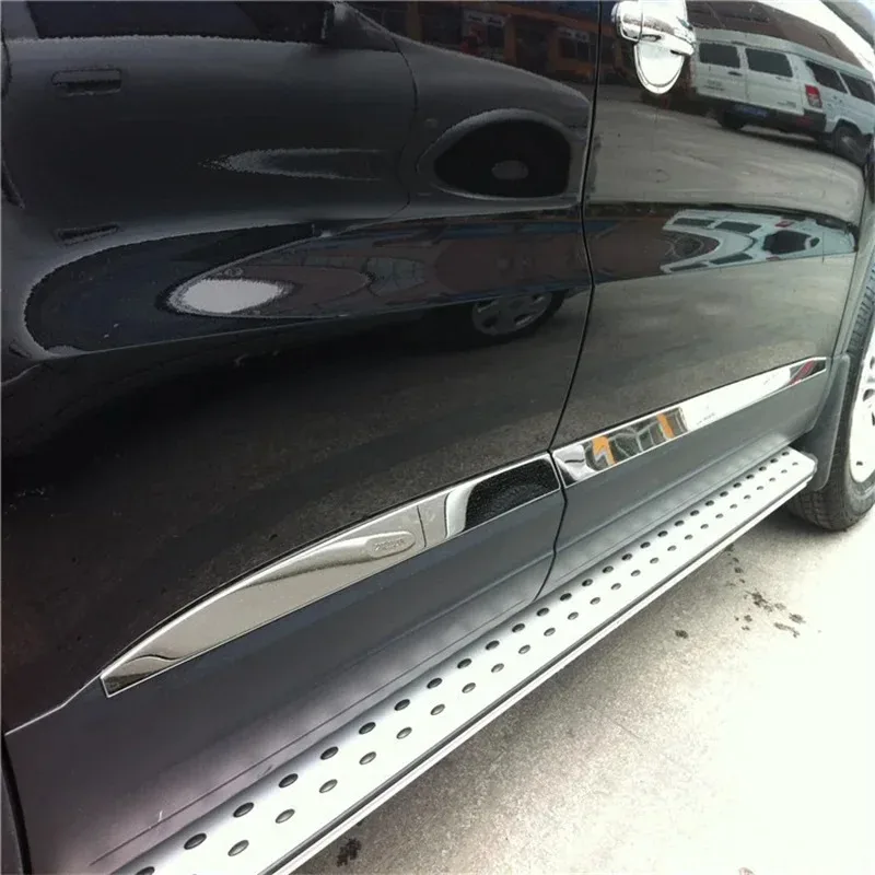 Car Accessories  2010 2011 2012 2013 2014 2015 2016 For Volkswagen Tiguan Body door side anti-collision decorative bright strip