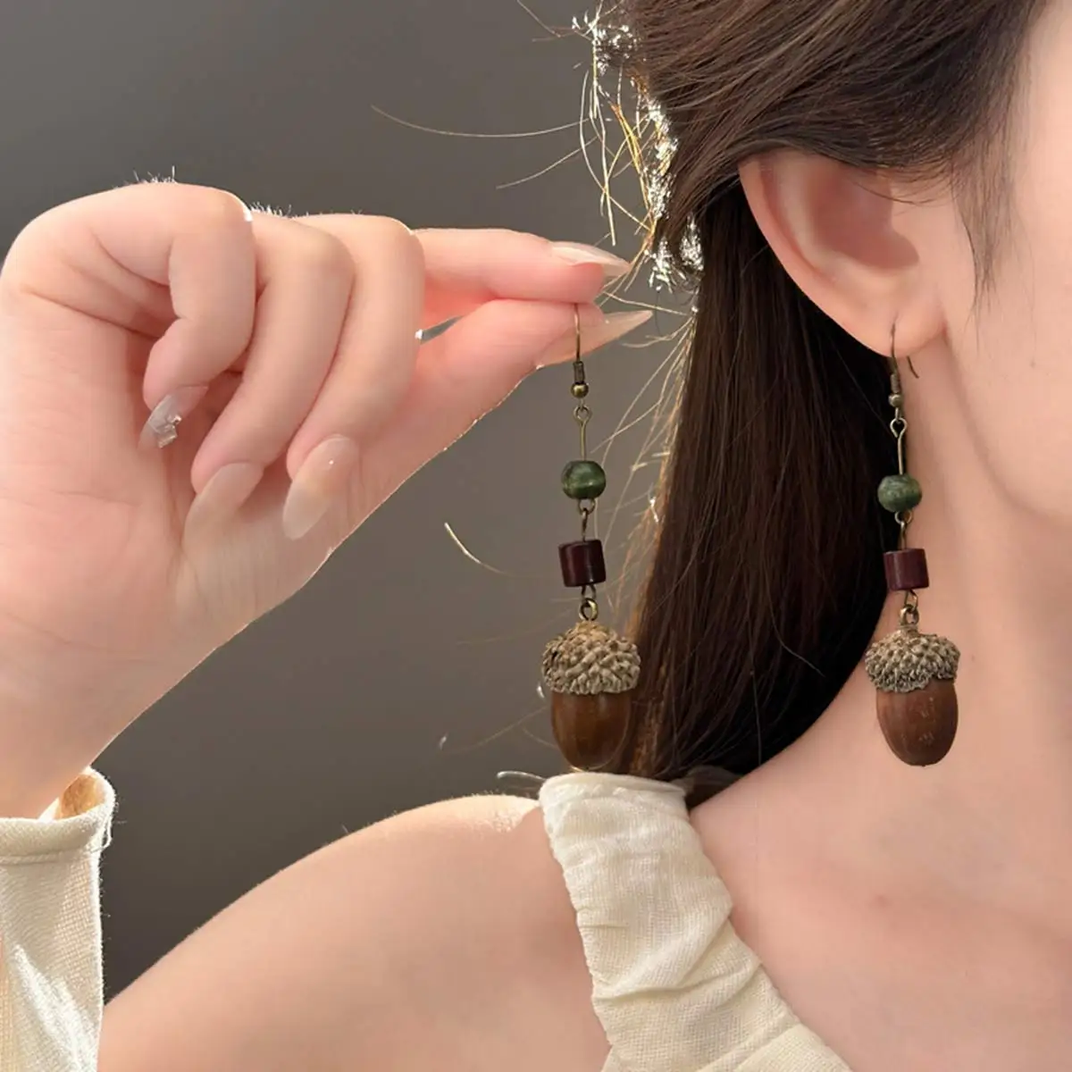

Pair of Retro Women's Dangle Earrings Handmade Natural Dried Fruits Charm Forest Style Niche Accessories Fit Travel Trip Camping