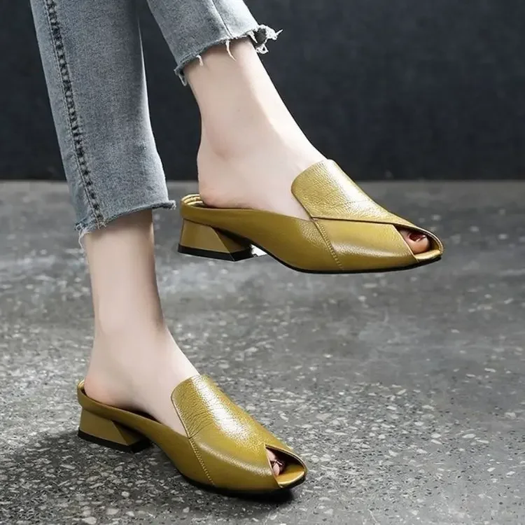 Leather Slippers Women Summer New Fashion Peep-toe Women Shoes Outdoor Chunky Heel Mules Slipper Casual Women Sandals Flip Flops