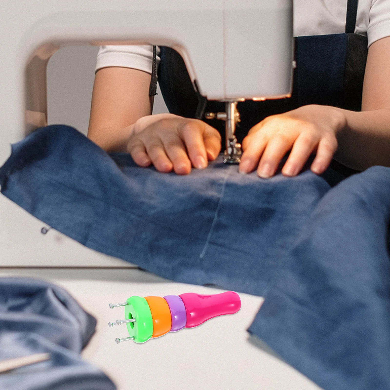 

2Pcs Plastic Knitting Machines Wool Knitters Durable Light DIY Knitting Tool for Cotton Silk Yarn Bracelet Necklace Making