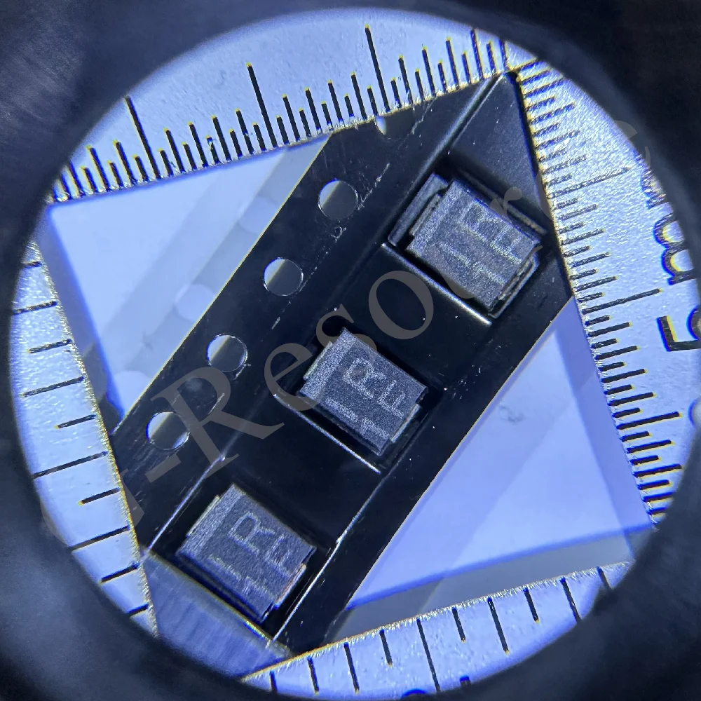 

(50pcs) 10BQ040PBF 10BQ040 SMB (Marking V1F SB1F IR1F 1F) 10BQ040TRPBF 1A/40V Diode