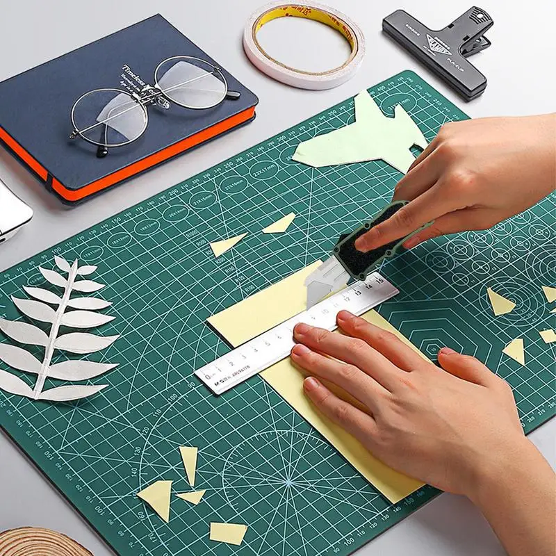 Utility Cutter Tool Non-Slip Retractable Utility Cutter Lightweight Art Accessories Paper Trimming Tool For Cardboard Carpet