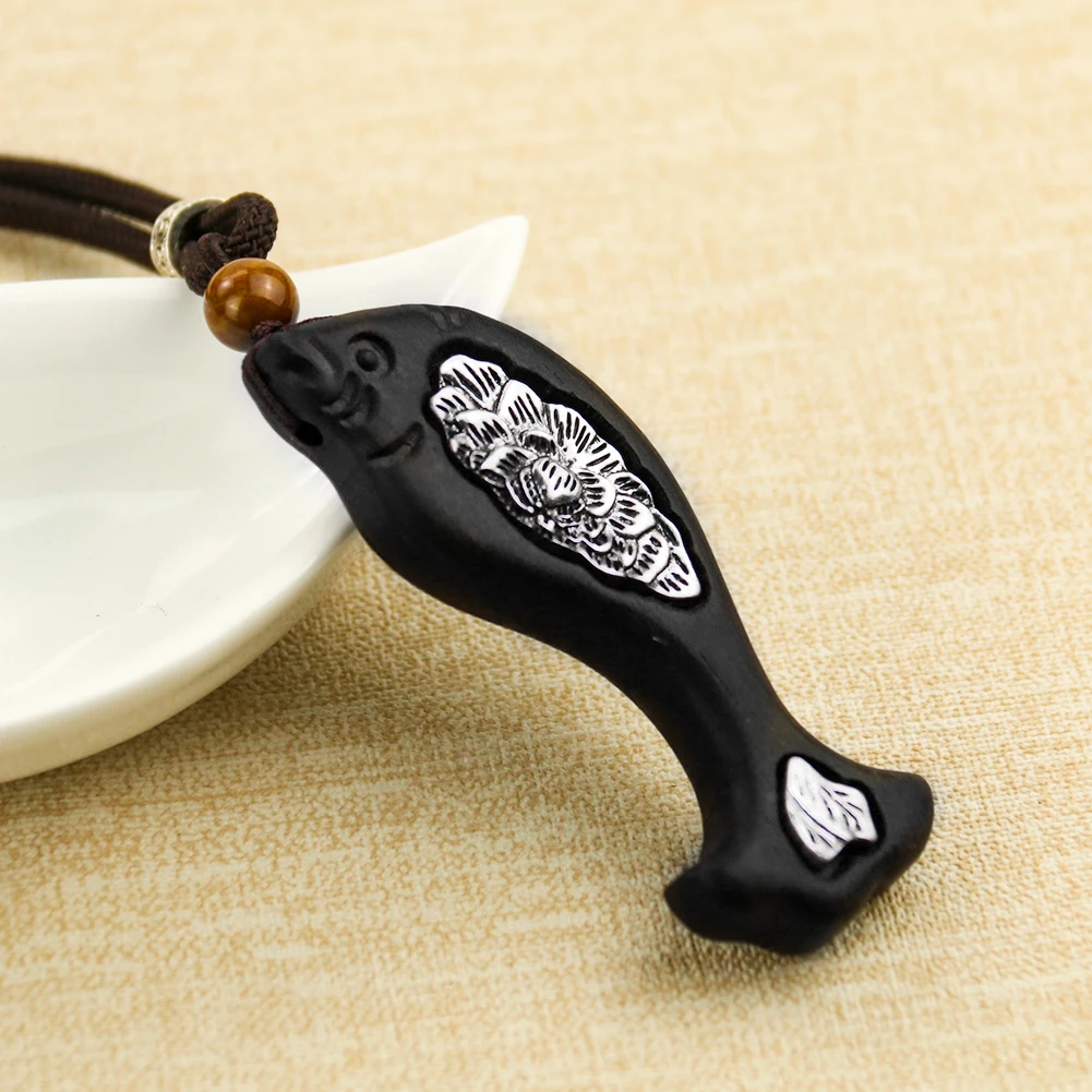 Chinese Ethnic Style Wood Fish Pendant Necklace Inlay with Lotus Leaf Lucky Recruit Wealth Sweater Chain Jewelry for Buddhism