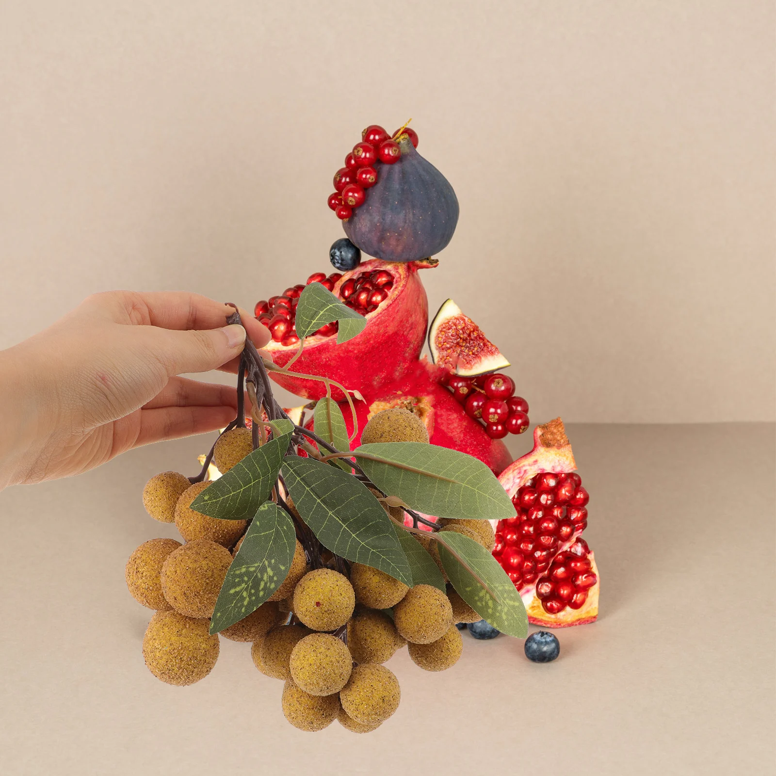 

Simulation Longan Tree Decorative Artificial Longan Plastic Fruit Prop for Showcase Photography Home Decoration