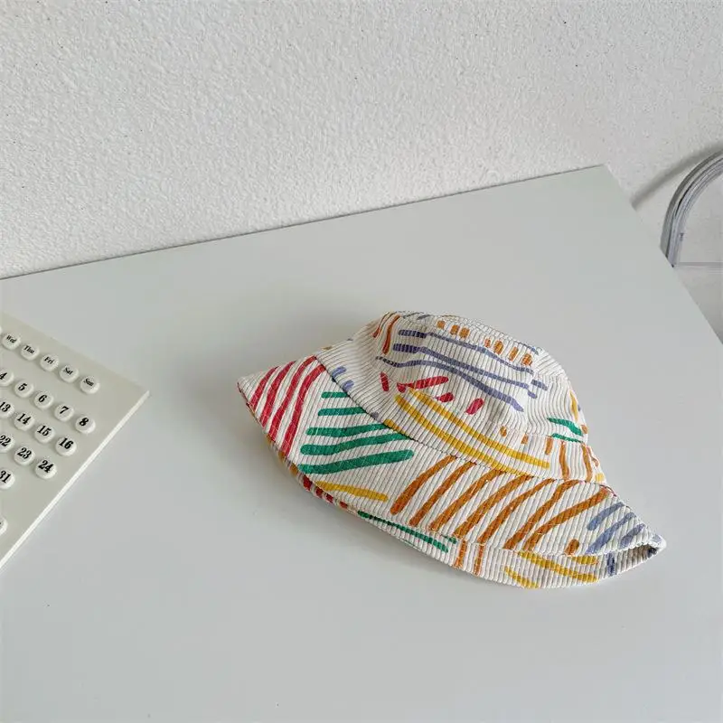 כובע צבעוני