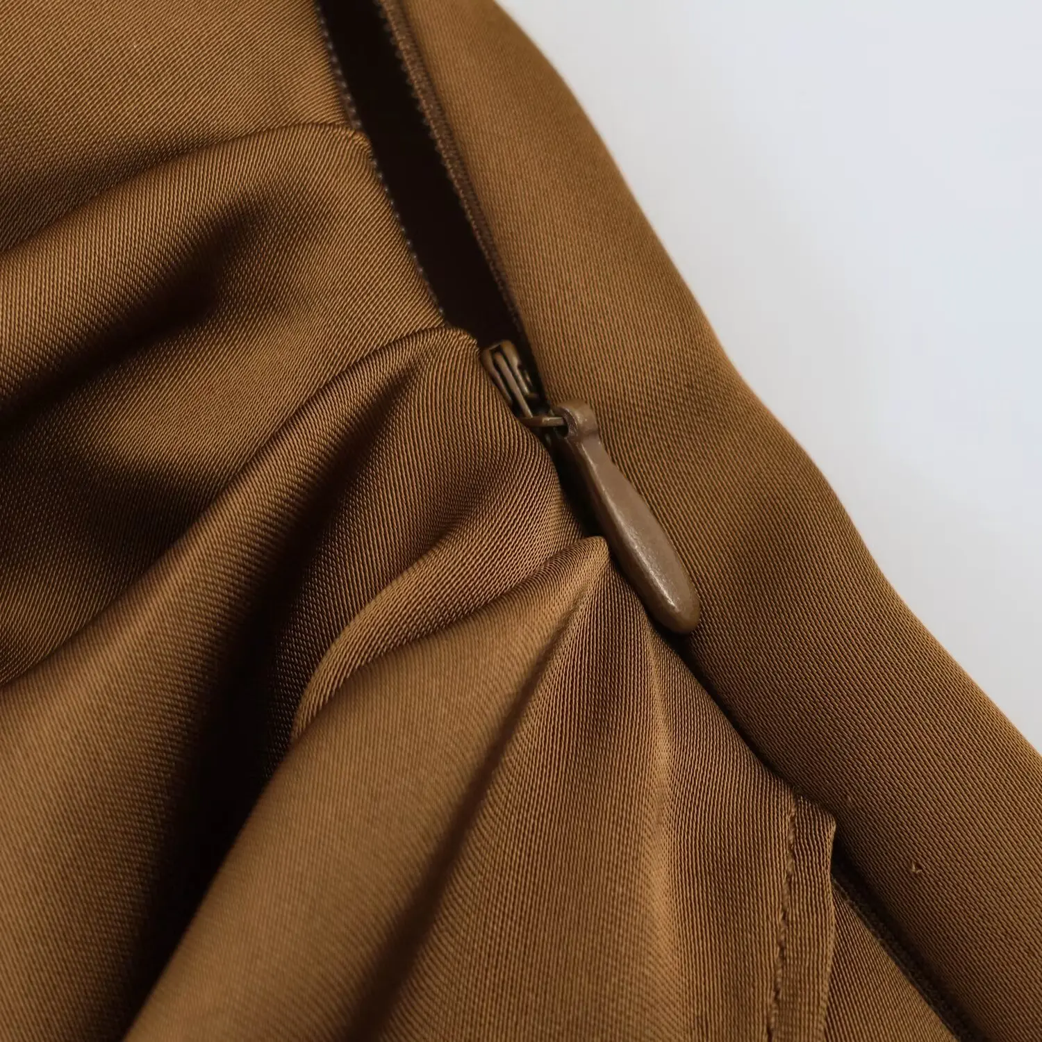 TFMLN Damen Elegante Lange Kleider Mode Asymmetrische Midi-Länge Bequeme Schicke Einfarbige Stufenkleider für Abendpartys 2026 Damenmode – Detail 11