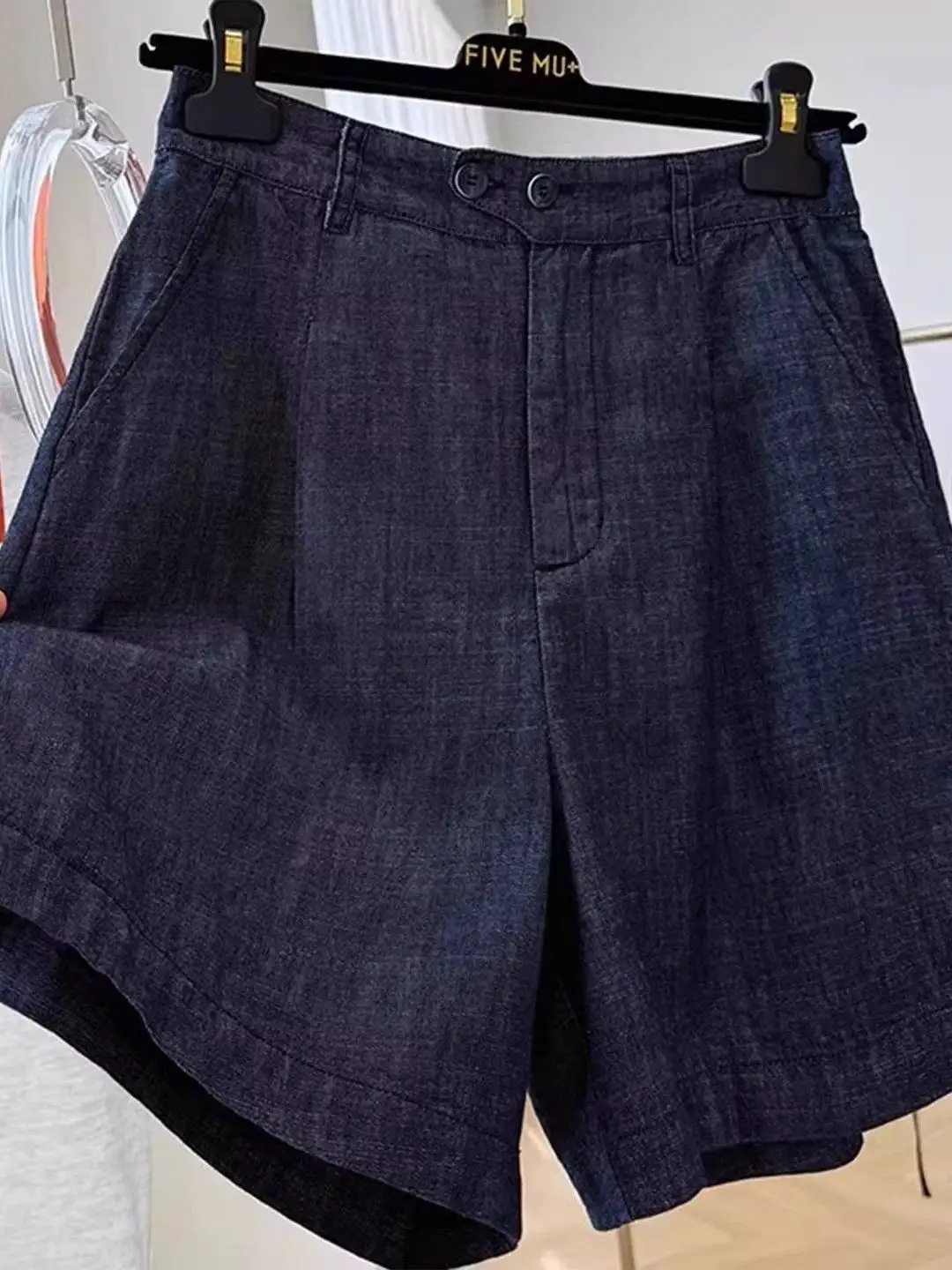 

plus Size Women's High Waist Loose Fit Blue Jeans Shorts Summer Comfortable Wide Leg Straight Cut Hot Pants Korean Style