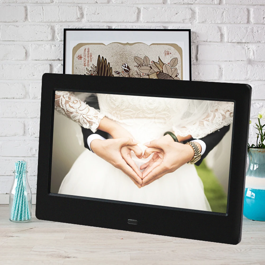 إطار صور رقمي LED عالي الدقة مقاس 7 بوصات مع مشغل موسيقى بتقويم الساعة يدعم بطاقة USB MMC SD 800480   جهاز التحكم عن بعد