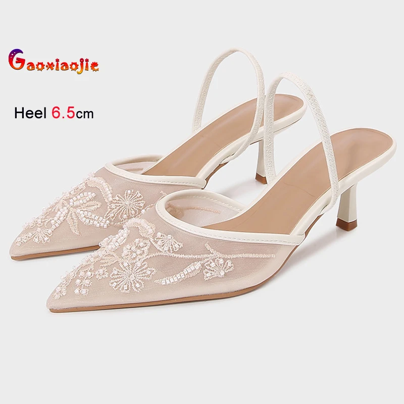 

2023 летние пикантные женские туфли с сетчатой вышивкой и цветами, босоножки на тонком высоком каблуке 6,5 см, туфли с острым носком с ремешком сзади