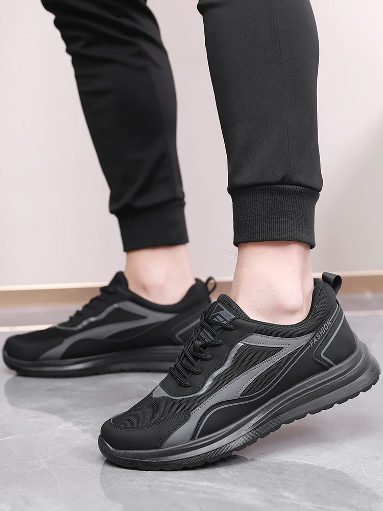 

Spring old Beijing cloth shoes movement leisure shoes elderly walked briskly dad male antiskid soft bottom light old shoes