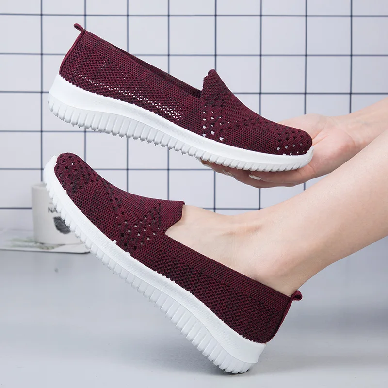 69Women Casual Shoes Light Sneakers Breathable Mesh Summer knitted Vulcanized Shoes Outdoor Slip-On Sock Shoes Plus Size Tennis