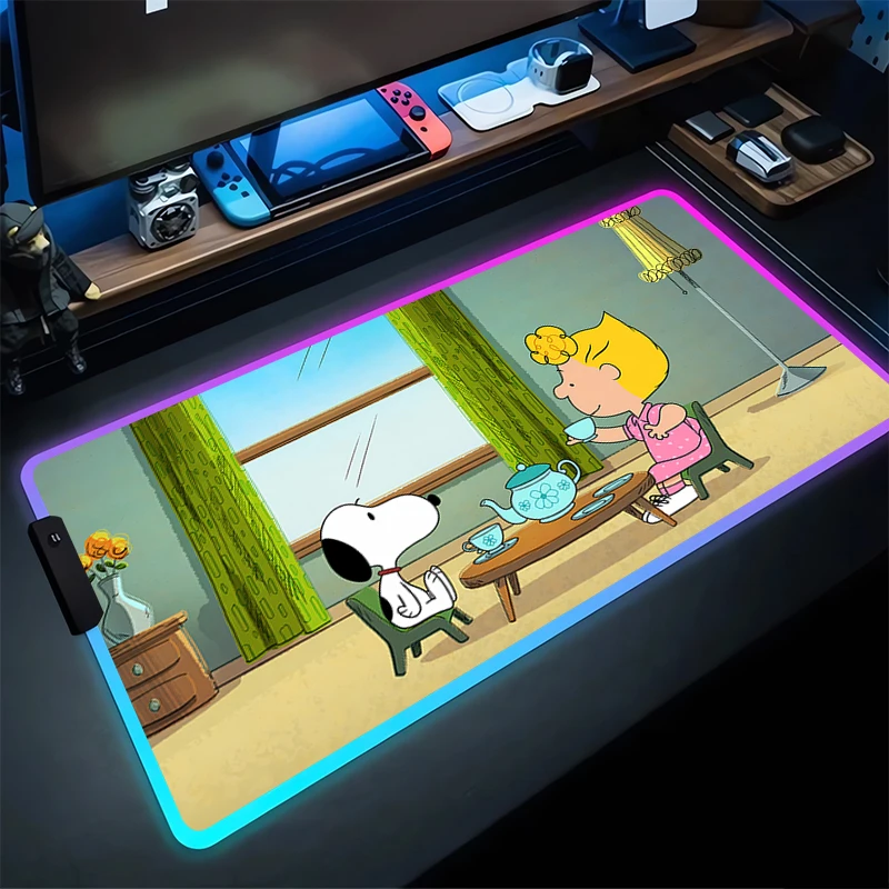 RGB Mouse Pad S-Snoopy Non-Slip Rubber Edge locking mousepads Game play mats notebook computer With Backlit Home Decor Kawaii