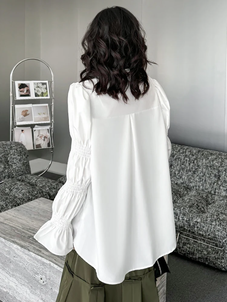 [EAM] Women White Big Size Casual Blouse New Lapel Long Lantern Sleeve Pleated Shirt Fashion Tide Spring Autumn 2024 1DH4459