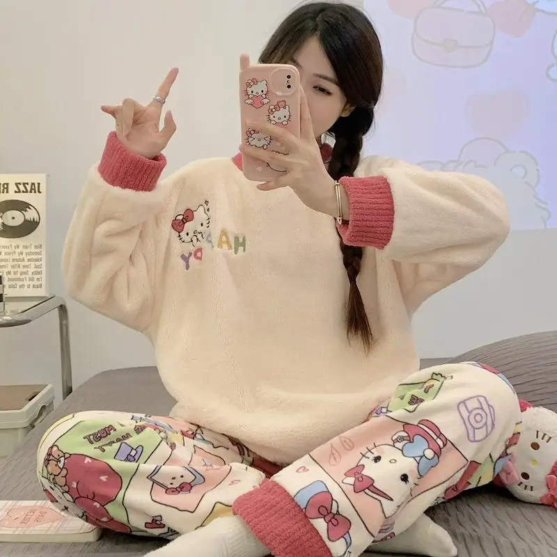 

Kawaii Sanrio Hello Kitty плюшевые пижамы аниме Pochacco мультфильм Cinnamoroll удобная милая девушка Kuromi фланелевая домашняя одежда