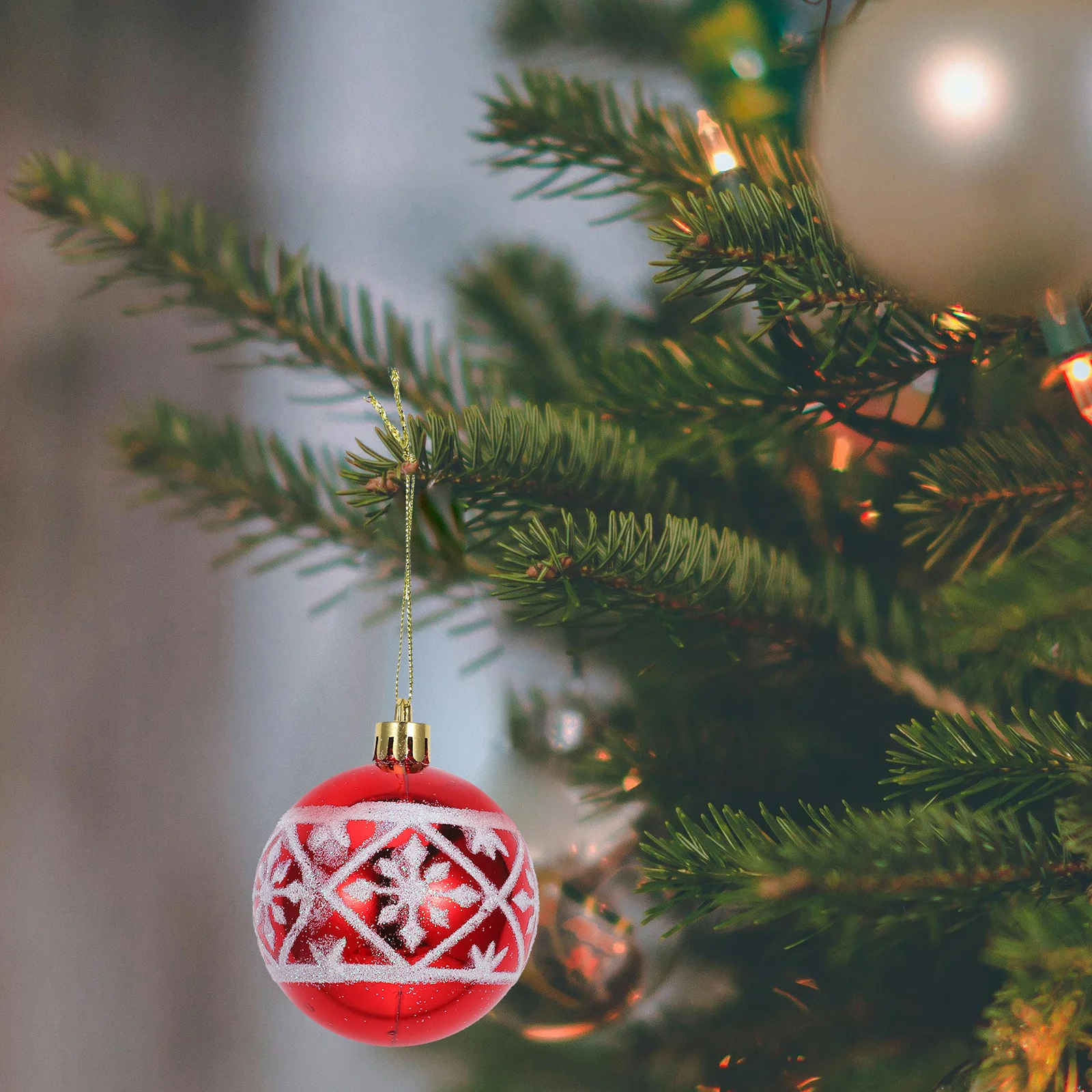 

6Pcs Xmas Tree Hanging Ornaments Snowflake Design Christmas Ball Party Favor Traditional Holiday Decoration Reusable