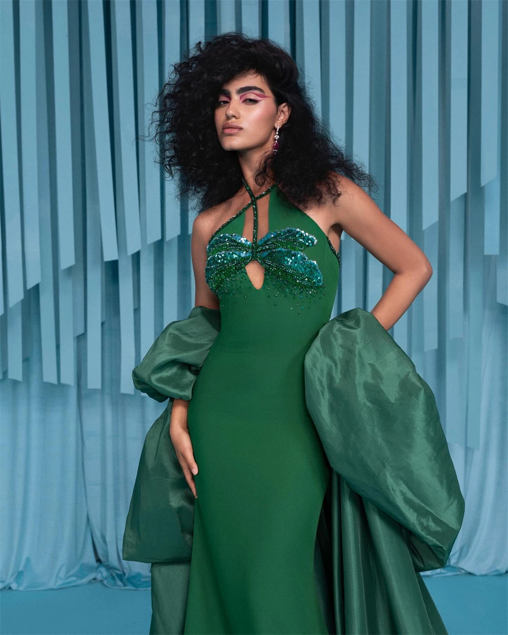 

Customized Luxury Green Jersey Evening Dresses Exquisite Halter Sleeveless Prom Dress Fashion Shawl Special Occasion Gowns