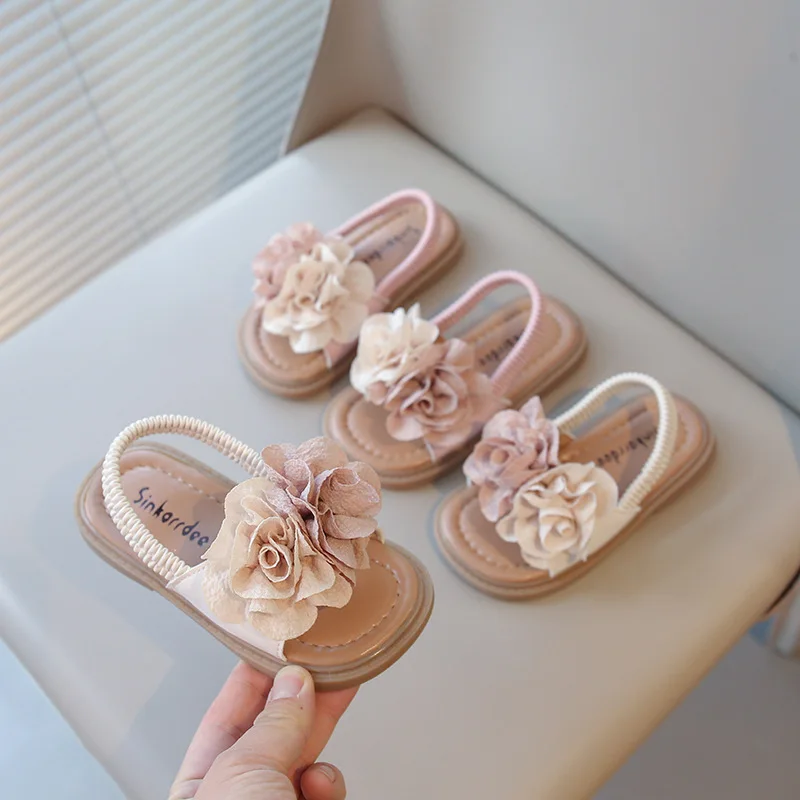 

Children's Sandals 2025 Summer New Fashion Flower Girl Princess Sandals Soft Bottom Non Slip Baby Kid's Flat Casual Beach Shoes