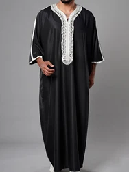 2024 nowy muzułmański kaftan męski z krótkim rękawem haftowany marokański arabski szlafrok w stylu etnicznym w stylu casual, imprezowa Jubba Thobe w Dubaju, indyk