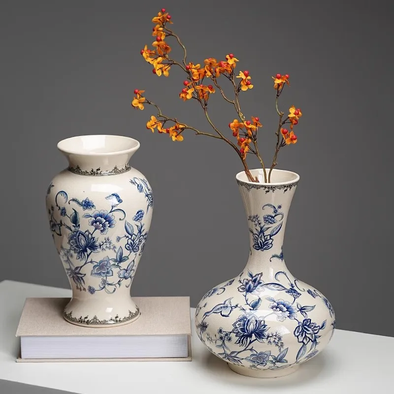 

Chinese antique blue and white porcelain ceramic vase decoration, home living room flower arrangement, high-end retro flower war