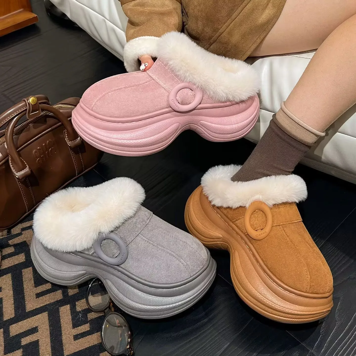 

Winter Women's Furry Slippers Warm Cotton Fashion Platform Shoes Comfortable Fluffy Clogs Casual Indoor Slip-On Size 36-41