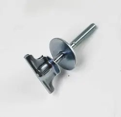 Applicable to civic Fit GK5 city Crider Spare tire screw spare tire fixing bolts