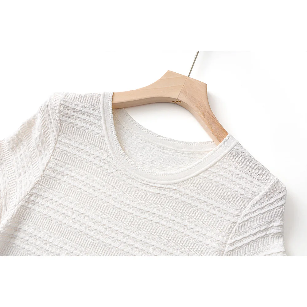 Saia personalizada de manga curta com decote redondo e bordas com babados elegante vestido de malha com cintura