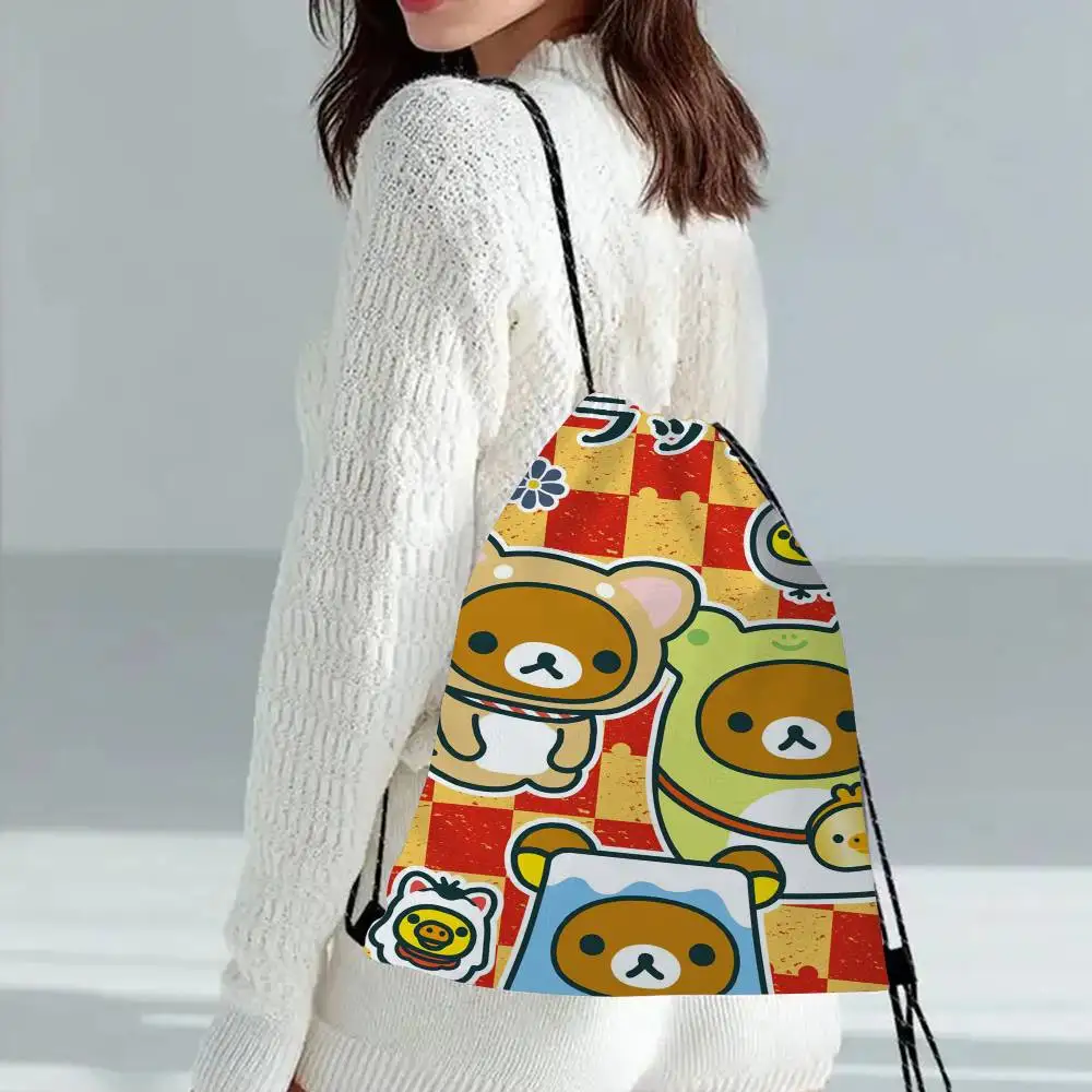الكلاسيكية R-Rilakkuma الطفل المطبوعة الرباط لحقيبة التسوق الرجال النساء كرة القدم الرياضة الصالة الرياضية تخزين اليوغا على ظهره