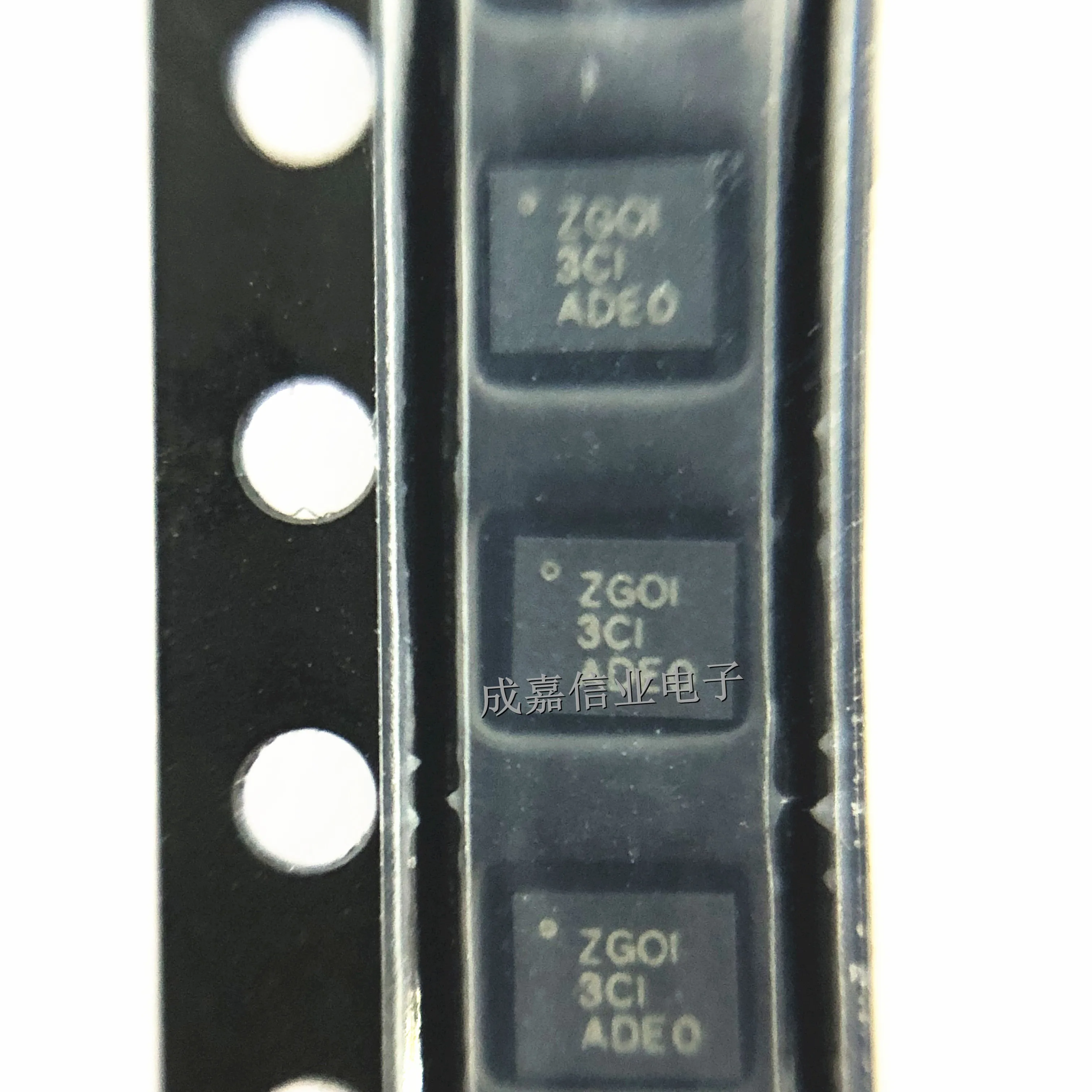 10pcs/Lot TPS61089RNRR VQFN-HR-11 MARKING;ZGOI Switching Voltage Regulators Fully-Integrated Synchronous Boost Converters in
