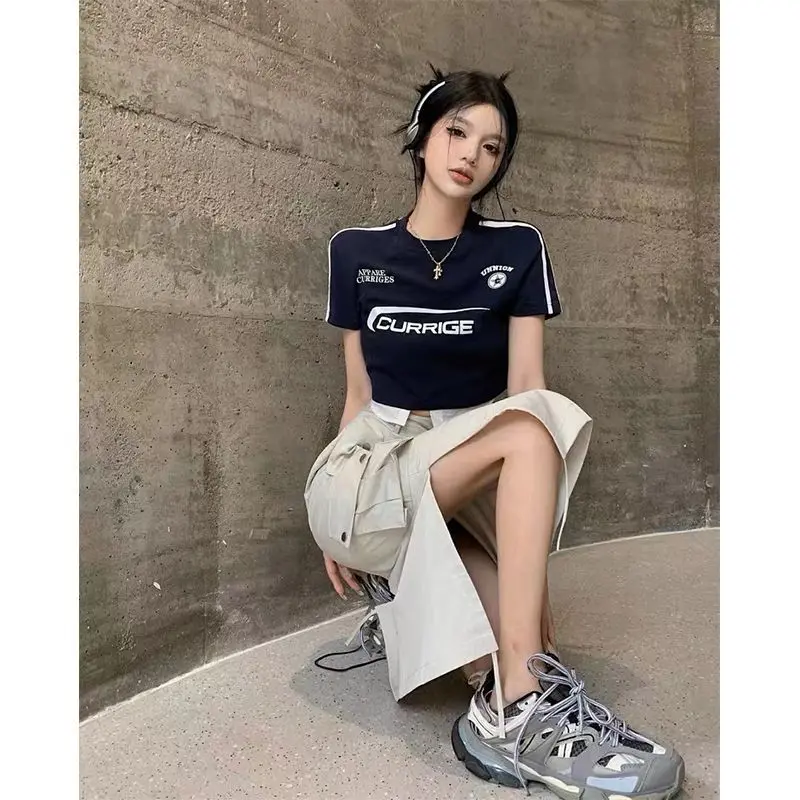 Y2K American Hot Girl Outfit Cropped Fake Two-Piece T-Shirt & High Slit Cargo Skirt Set Streetwear Summer Two Piece Set Fashion