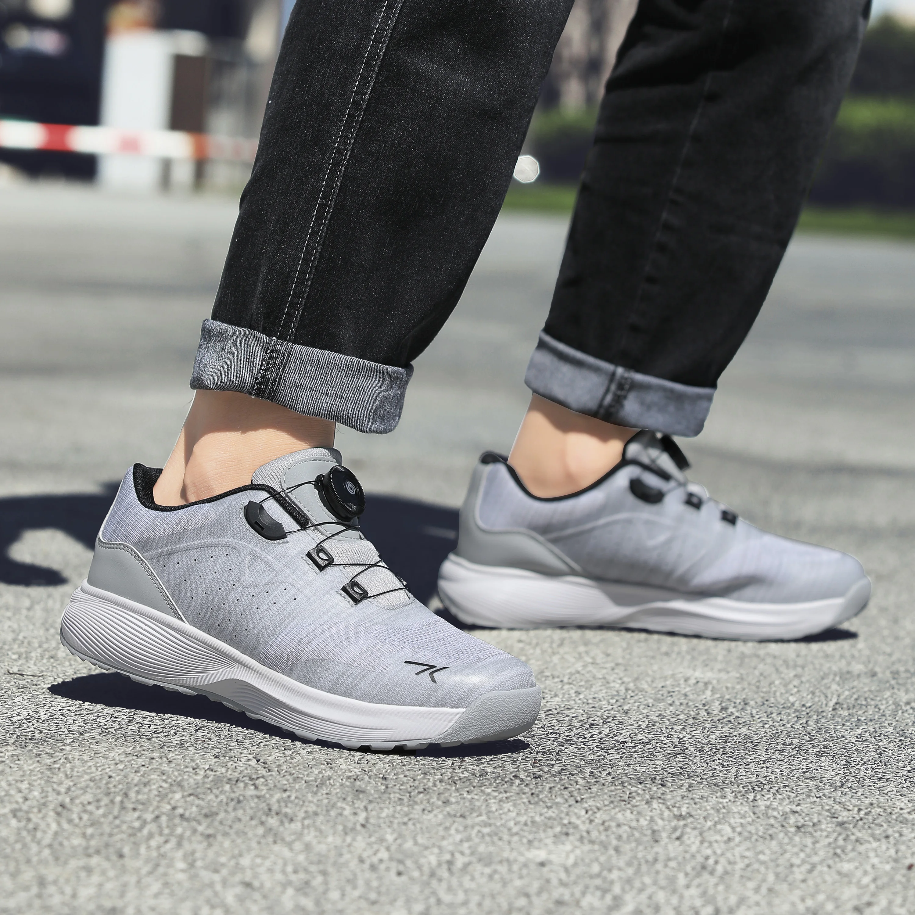 

New casual fashion cycling shoes unisex four seasons light non slip comfortable wear-resistant outdoor off-road leisure cycling