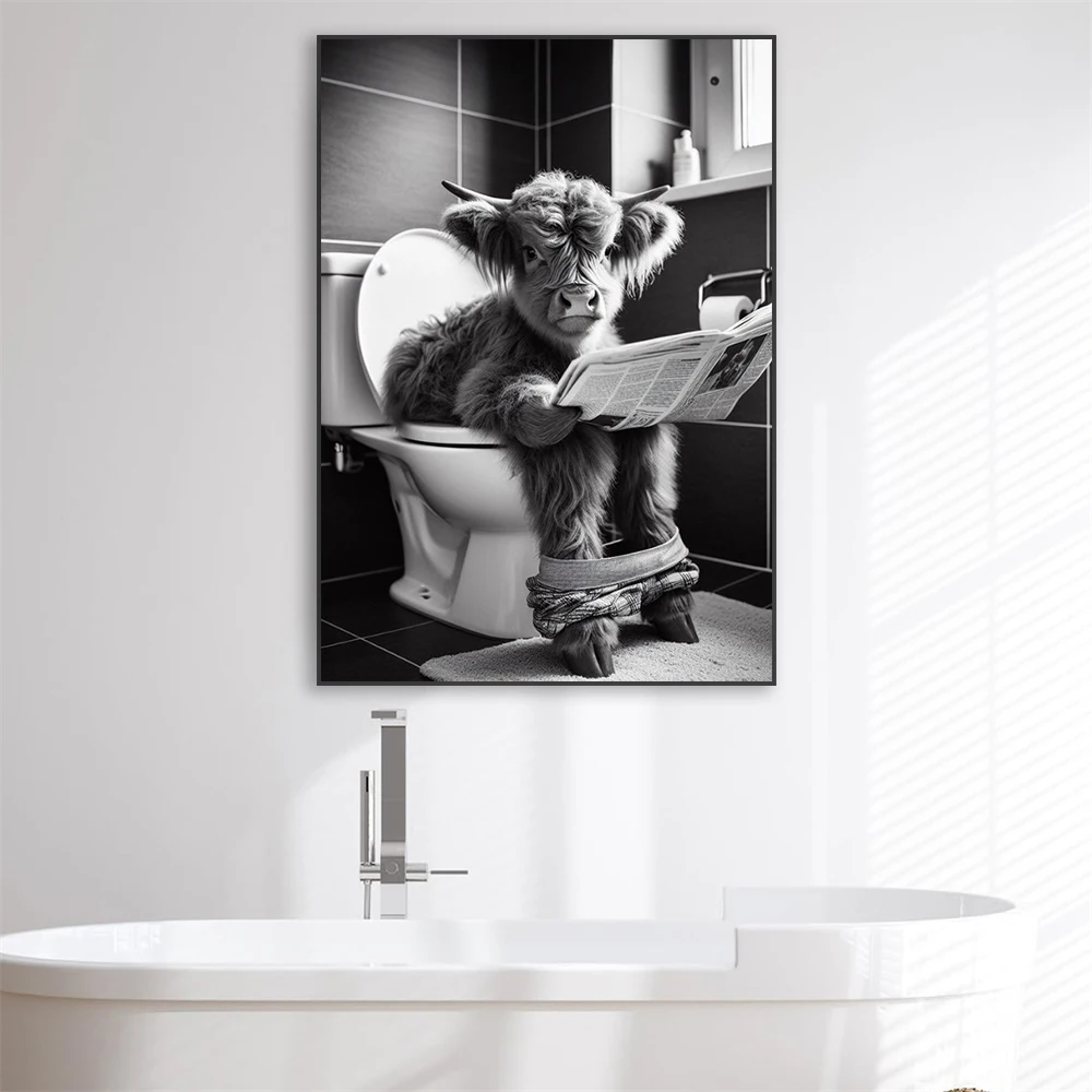 Funny Home Bathroom Black And White Art Poster Highland Cow Sitting On The Toilet Reading Newspaper Print Canvas Painting Decor
