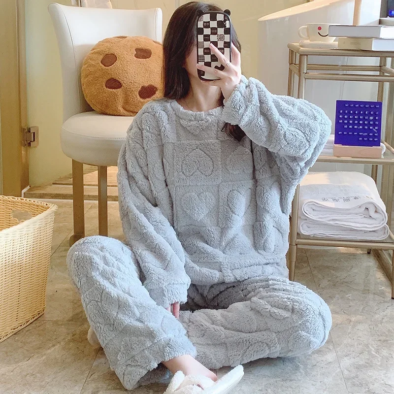 5XL Large Size Pajamas Set Women's Winter Coral Fleece Thickened Homesuit Cuasal Loose Sleepwear Loungewear Can Be Worn Outside
