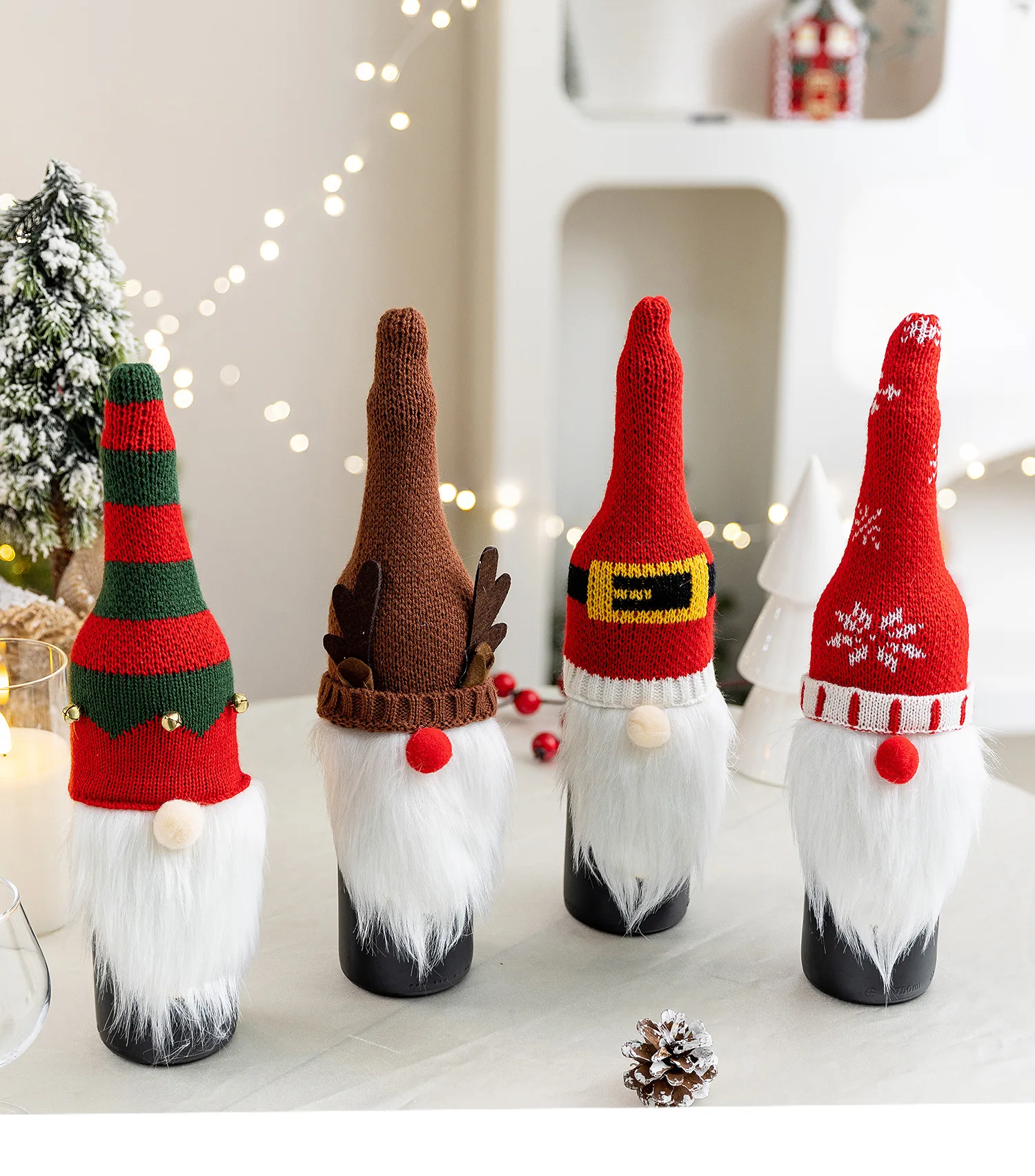 

【Festive Bottle Sleeves】Christmas Wine Champagne Covers for Home Party, Hotel Restaurant Xmas Decorations