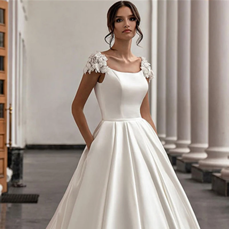 

Princess Boat Neck Bridal Dress Cap Short Lace Sleeves Backless Wedding Ball Gown 2024 Simple Satin Train Robe De Mariée