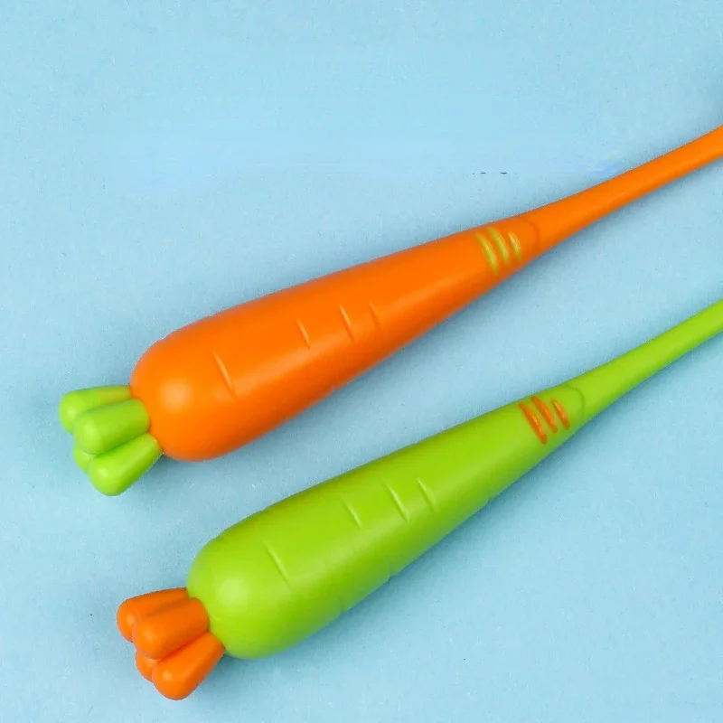 Brosse à dents carotte pour enfants, brosse à dents 360 soie Ultra douce pour bébé, entraînement, nettoyeur de dents, brosse dentaire pour enfants