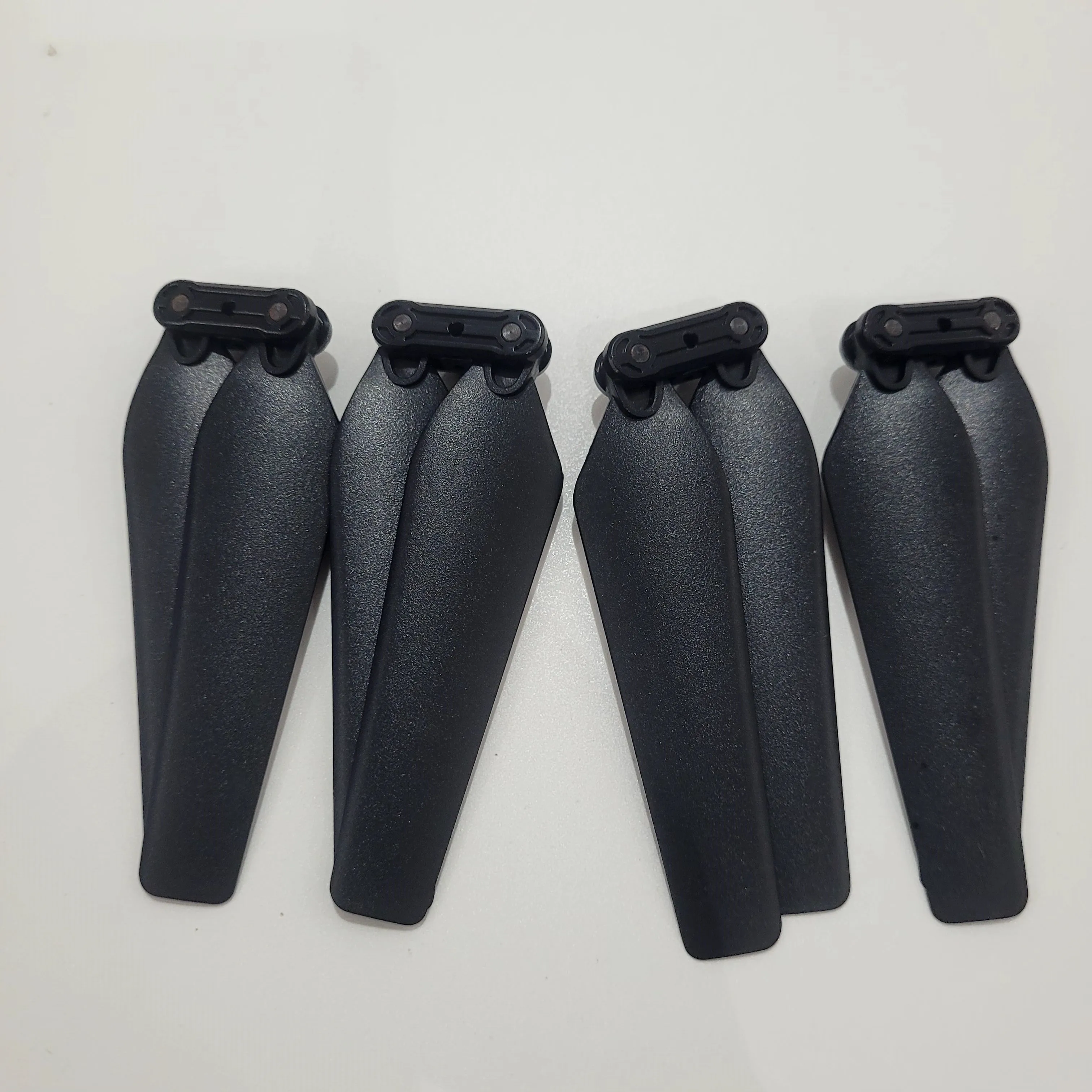 4PCS Propeller Props A B Blade Spare Part for SJRC Z5 RC Drone Maple Leaf Blade Part Accessory