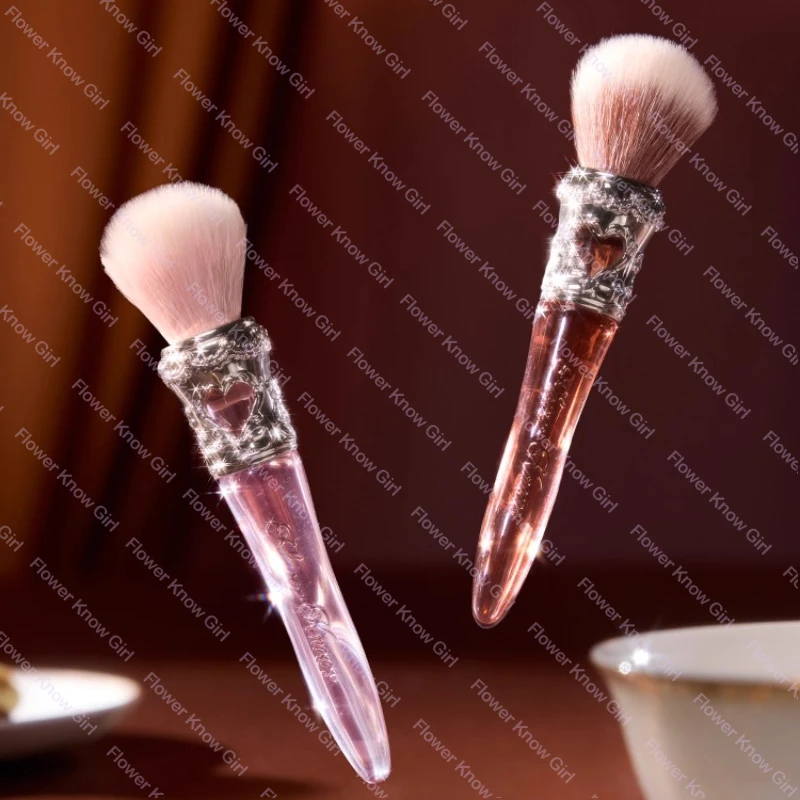 Flower Knows The Sweetie Bear Collection Pennello per fard Pennelli per evidenziatori in polvere sciolta di lana