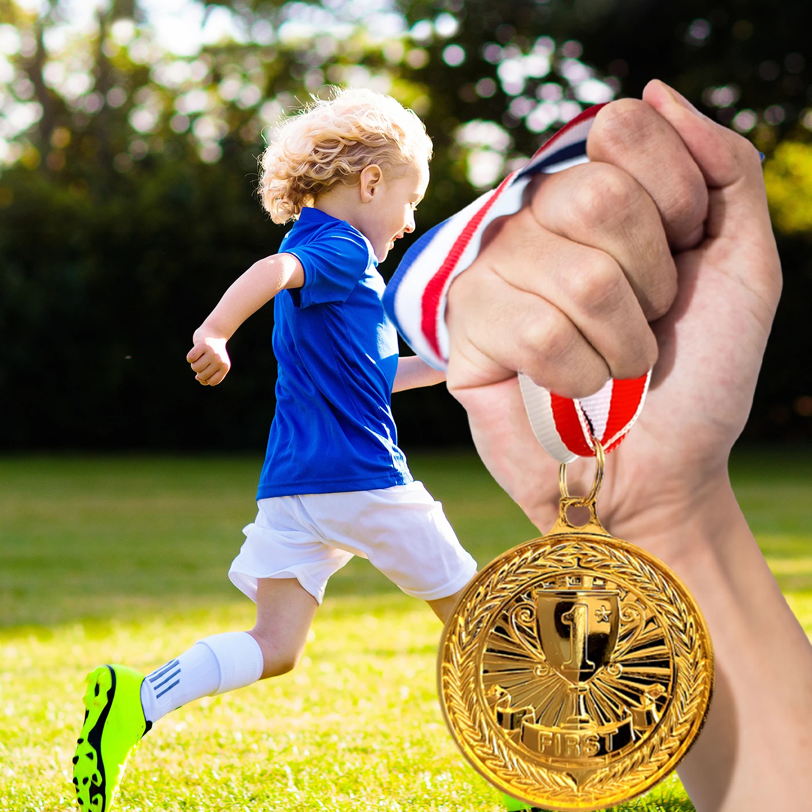 

10Pcs Award Trophy Pattern Medal Zinc Alloy Sports Trophy Award Double Side Marathon Competitions Medal Commemorative Items