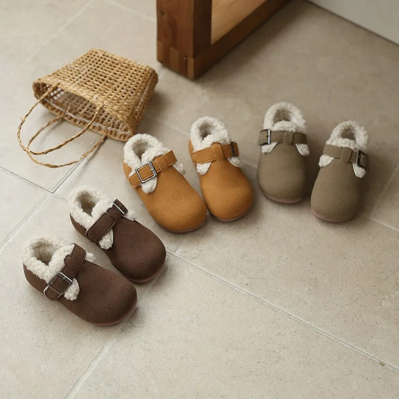 

2025 New Children Shoes Autumn Winter Kids Warm Fur Shoes Boys Loafers With Velvet Buckle Strap Girls Flat Shoes For Toddler