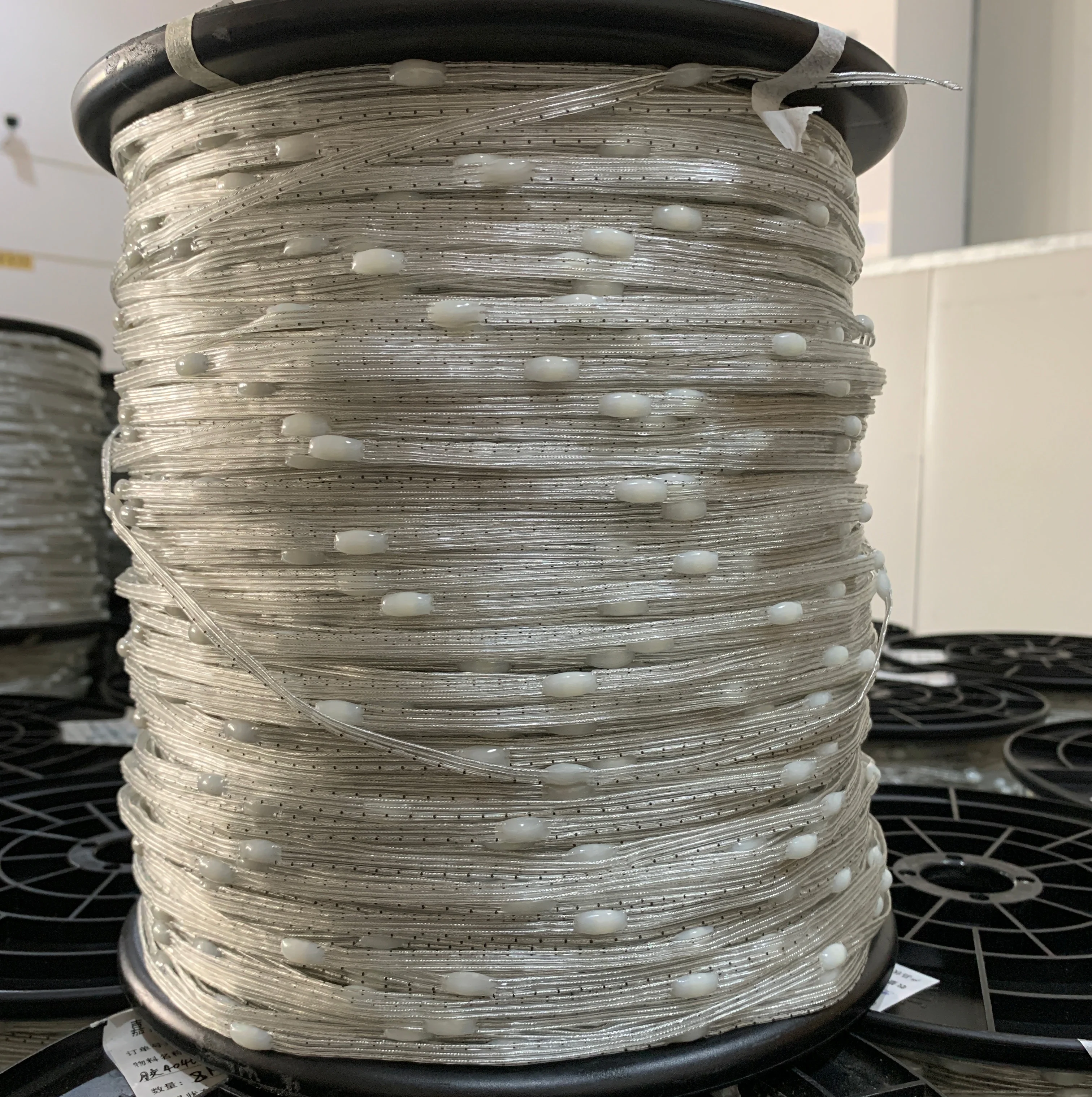 YYHC Atacado WS2811 RGB Full Color Programável LED Pixel String Lights À Prova D 'Água Cuttable Inteligente Natal Ao Ar Livre Point Lig