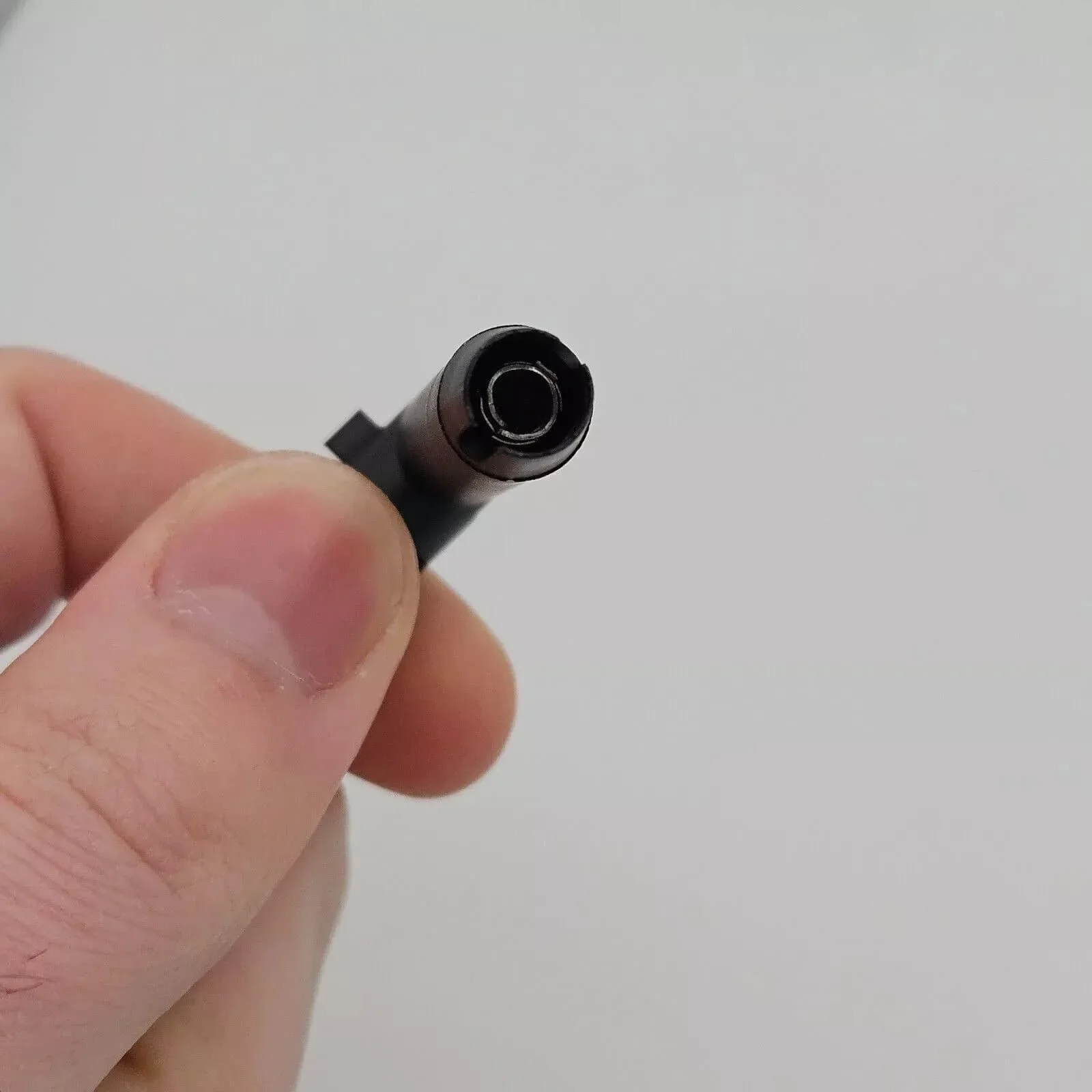 1 دبوس موصل توهج أضواء السيارة السلكية مسبقا المقابس السلكية المكونات صالح رينو سيات سكودا فولفو VW اكسسوارات السيارات أجزاء 55200755